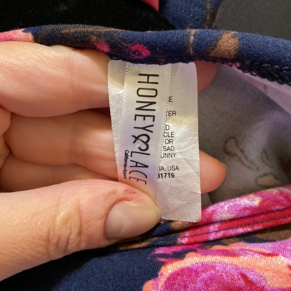 Medium, Honey and Lace, Long Sleeve Floral Dress - Picture 4 of 5